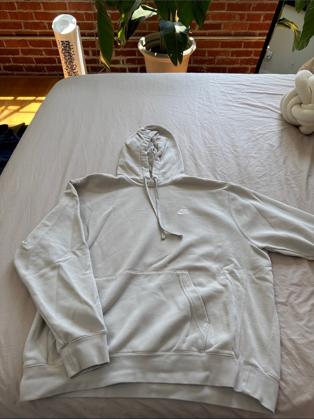 Nike Light Gray Pullover Hoodie with Front Pocket
